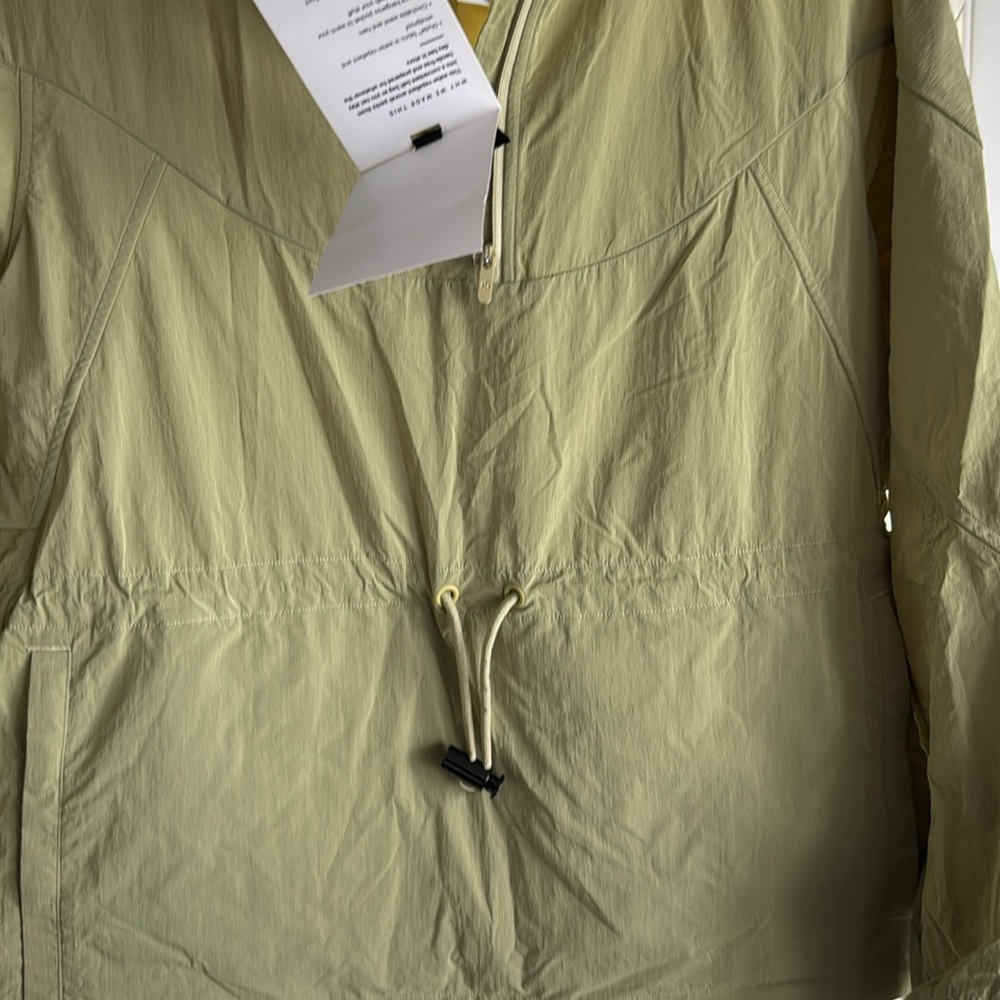 Lululemon Waterproof Wind Proof Jacket - image 6